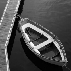 © Philk Barque amarrée