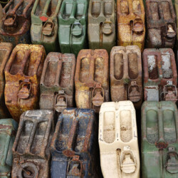 © Philk Jerricans à essence