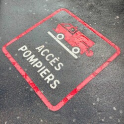 © PhilK Accès pompier